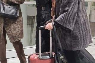 Krystyna Janda na lotnisku