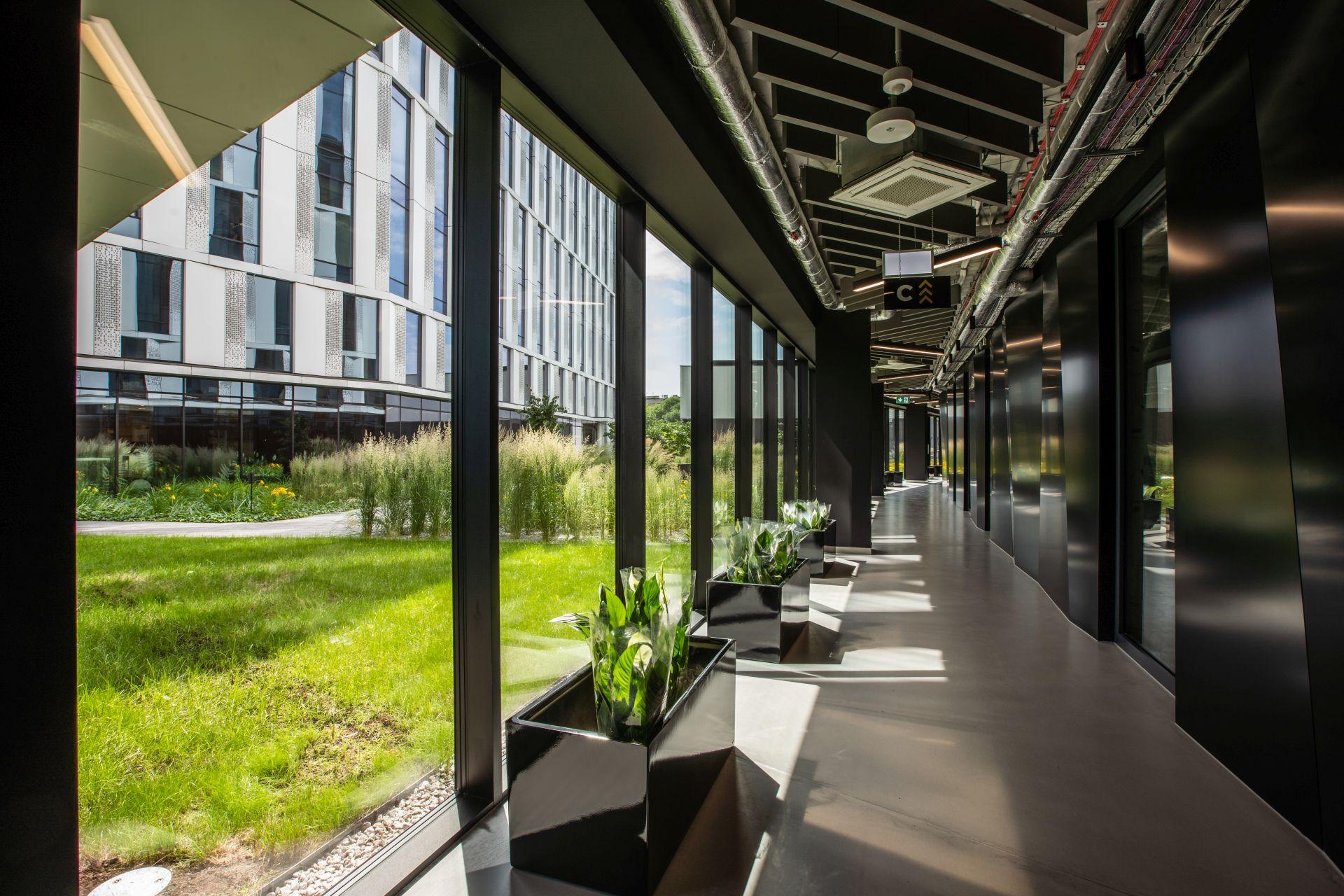 Krakowski budynek V.Offices z trzema nominacjami do BREEAM Awards 2022