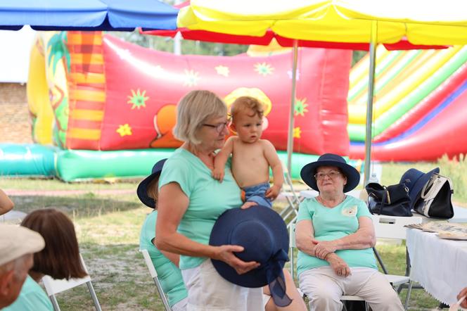 Niezwykły piknik przy Stawie w Lasocinie. Zobacz zdjęcia i relację! #DziałamyRazem