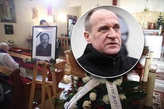Kukiz na pogrzebie ks. Isakowicza-Zaleskiego. Tak pożegnał przyjaciela [ZDJĘCIA]