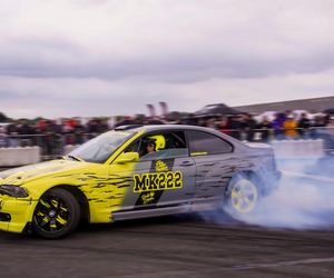 SkillZone Festiwal - motoryzacyjne emocje na lotnisku w Mielcu
