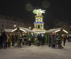 Jarmark i ozdoby świąteczne w Bytomiu w 2023 roku. Było pięknie!