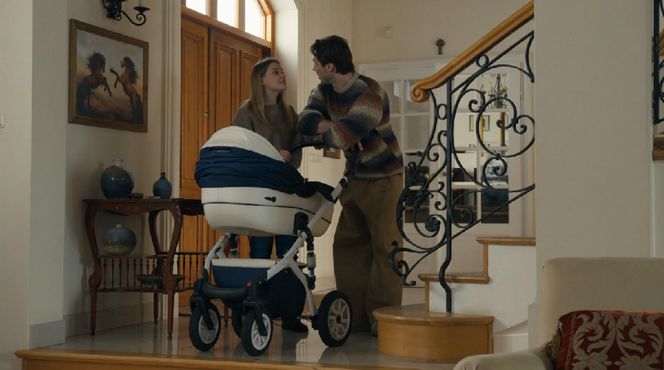 Barwy szczęścia, odcinek 3173. Sofia (Valeria Gouliaeva), Czarek (Tadeusz Łaczkowski), Cezary (Marcel Opaliński)