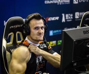 Rowerem do Paryża na ostatnie mistrzostwa świata w CS:GO? Pasha deklaruje podjęcie wyzwania, jeśli 9INE awansuje do play-offów