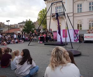 Międzynarodowy Festiwal Artystów Ulicznych i Precyzji zagościł w Radomiu 