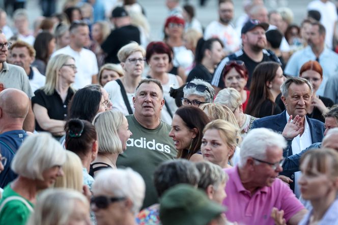 Potańcówka w Katowicach na Rynku "Roztańczony Wyspiański"