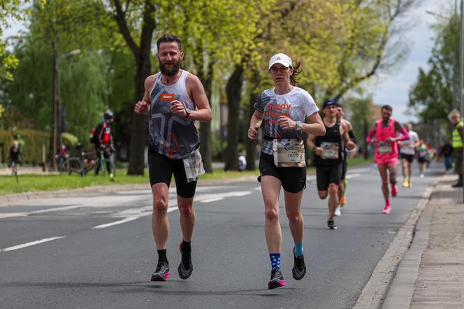 Wings for Life 2023. Tysiące biegaczy na ulicach Poznania