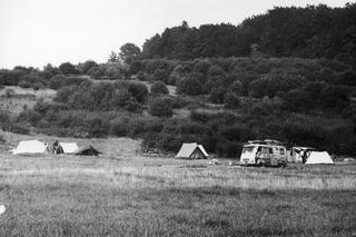 Tak wypoczywano pod namiotem w PRL-u. Zobacz stare zdjęcia z campingów!