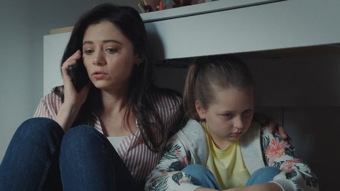 M jak miłość odc. 1879. Iza (Adriana Kalska), Maja (Laura Jankowska)