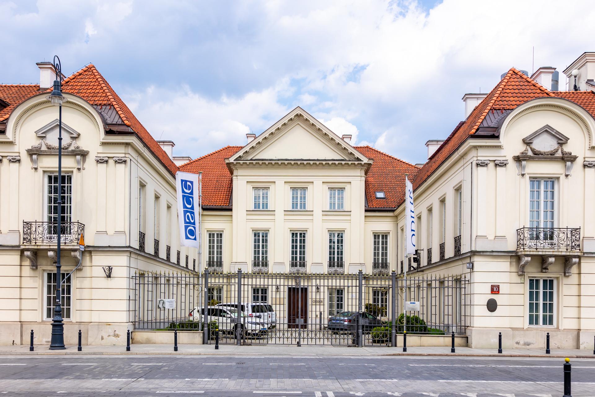 Pałac Młodziejowskiego. Miodowa10