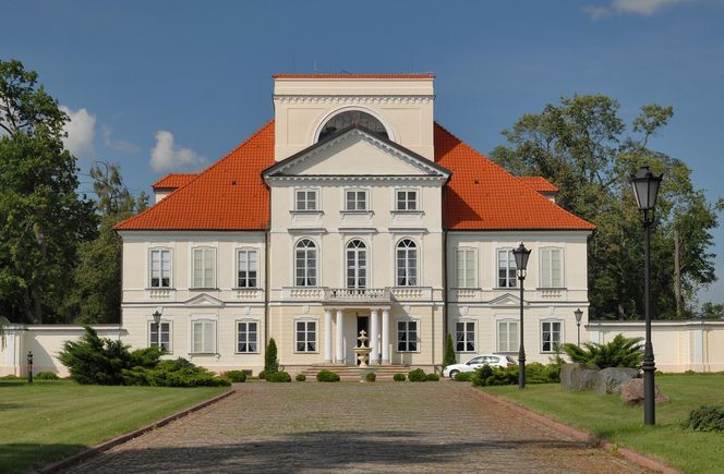 Pałac Ossolińskich w Sterdyni
