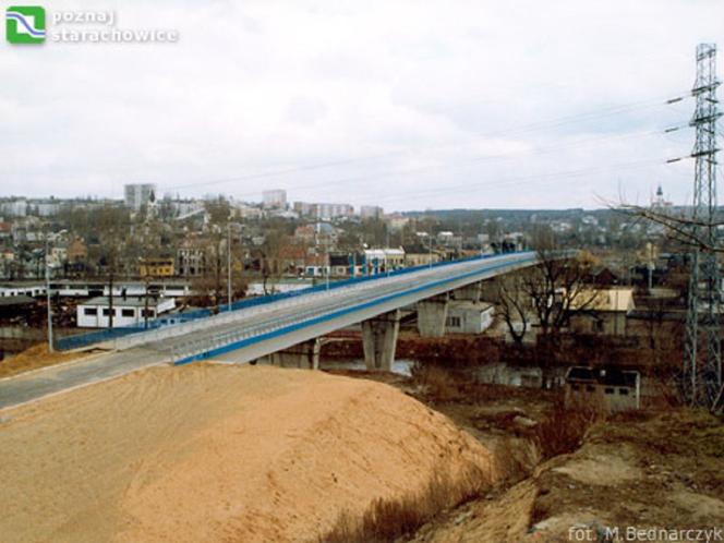 Budowa wiaduktu na trasie N-S Starachowice/ Luty 1999