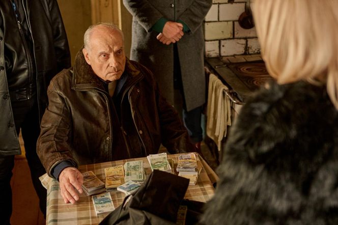 Na Wspólnej odc. 4042. Dana (Beata Zarembianka), Hebel (Tadeusz Huk)