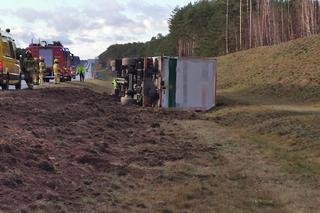 Przewrócona ciężarówka na autostradzie A2 w lubuskiem