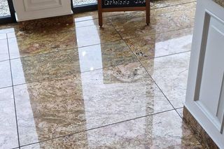 Test grochówki w lokalu ojca Rydzyka