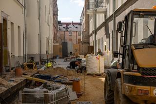 Remont kamienic przy Wschodniej. Jak postępują prace?