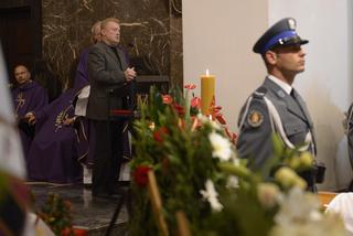 Daniel Olbrychski na pogrzebie Jerzego Kuleja