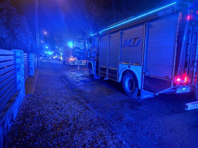Chciała spalić... koce w grillu. Omal nie spaliła domu
