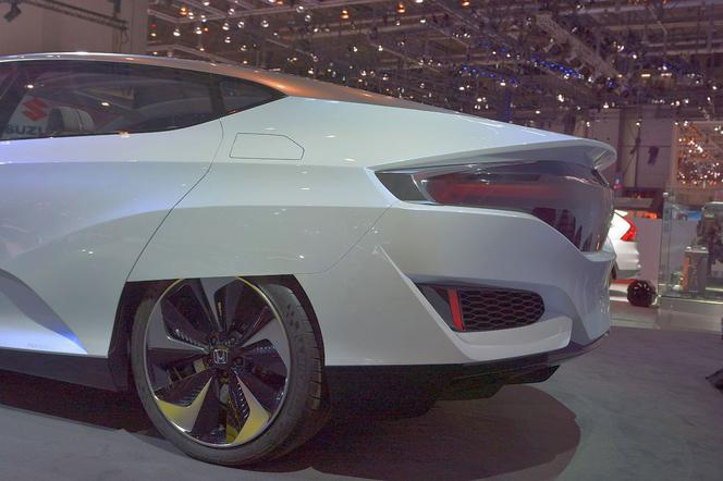 Honda FCV Concept