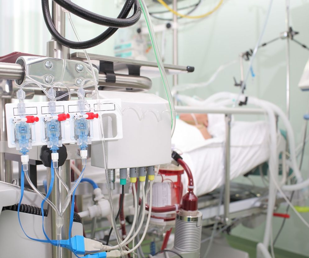 Wstrząs to nagły kliniczny stan zagrożenia życia, który prowadzi  do upośledzenia funkcji i niewydolności wielu narządów.