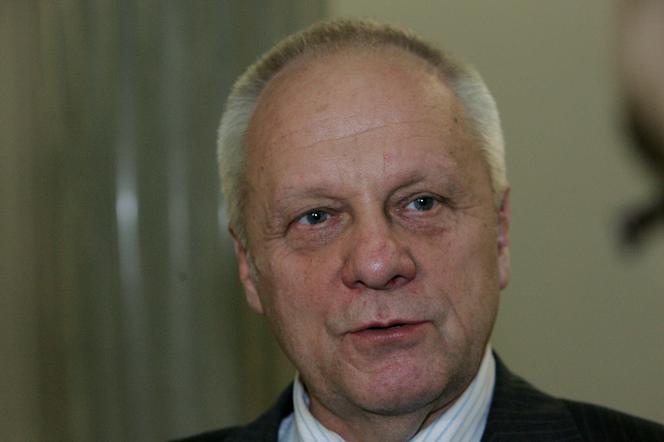 Niesiołowski namawia Kaczyńskiego do startu w wyborach: Żeby sromotnie przegrał