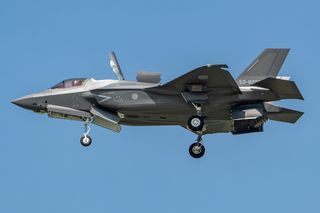 Japońskie myśliwce F-35B