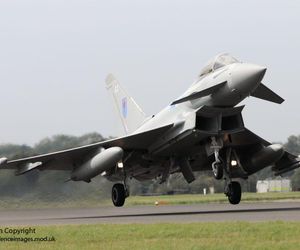  Eurofighter pierwszy raz w Brazylii. Samoloty RAF niespodziewanie lądowały w Rio de Janeiro