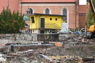 Koparki pracują na brzegu Brdy, przy farze w Bydgoszczy. To inwestycja z myślą o... rybach