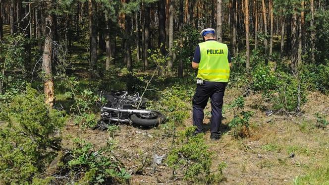 Łódzkie: Nie żyje 32-letni motocyklista. Wjechał wprost pod samochód!