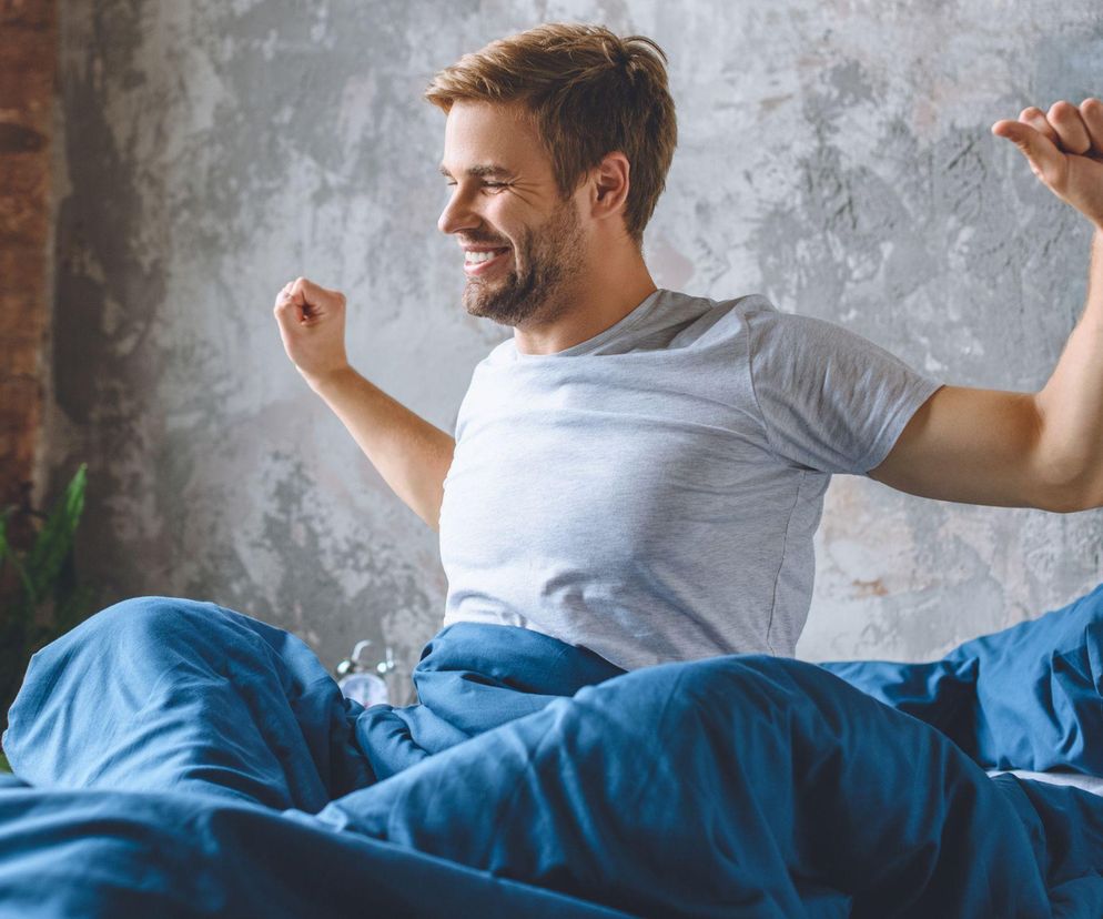 Tak obniżysz ciśnienie krwi bez leków. Wypróbuj 3 poranne nawyki 