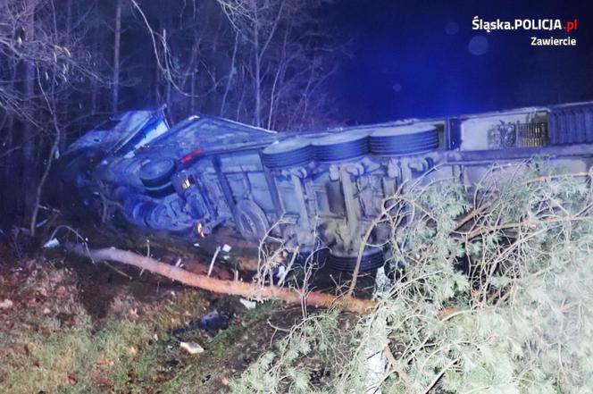 Tragiczny wypadek w Zawierciu. Nie żyją dwie osoby