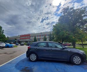 Szpital papieski ma nowy system parkingowy