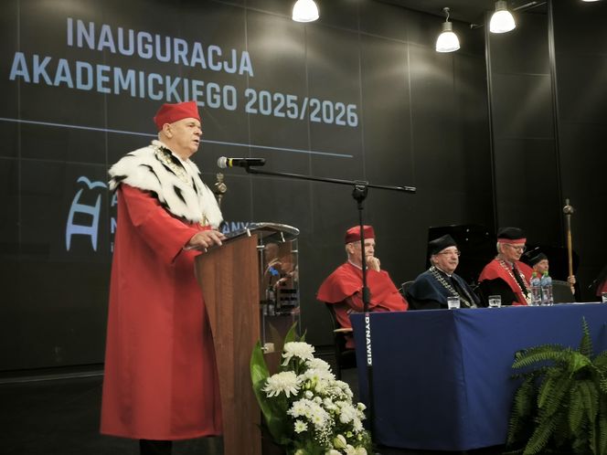 Inauguracja roku akademickiego w Akademii Nauk Stosowanych w Lesznie