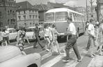 Przejście dla pieszych u zbiegu ulic Świdnickiej, Oławskiej i Rynku, 1972 rok