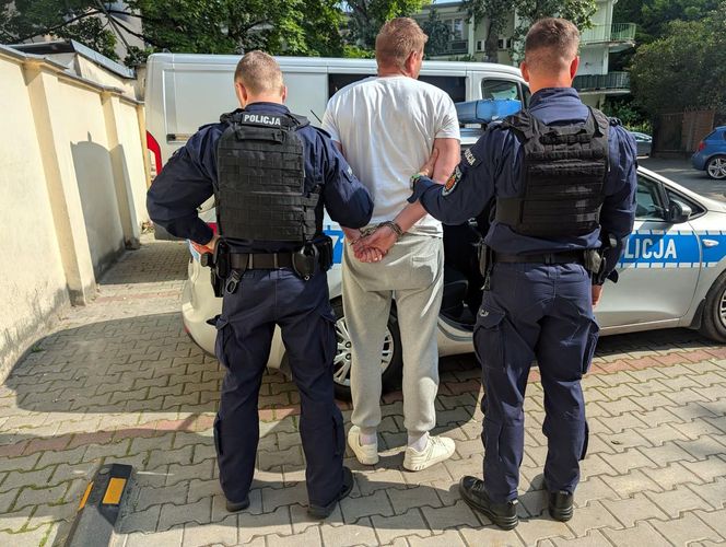 Gigantyczna akcja stołecznej policji. Ruszyli po poszukiwanych przestępców, zatrzymali ponad 100 osób!