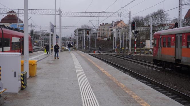 Postępują prace nad konstrukcją budynku Dworca Głównego w Olsztynie. Perony niemal na ukończeniu [ZDJĘCIA]