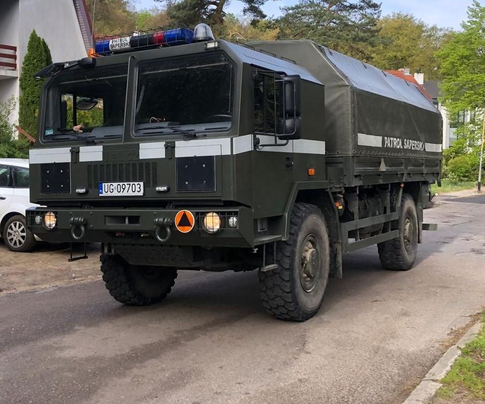 Znaleźli stukilogramową bombę. Droga wojewódzka zamknięta, ewakuacja mieszkańców