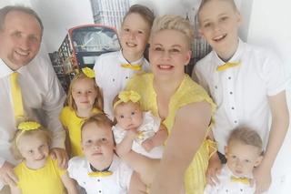 Wzruszająca historia miłości rodziców pięcioraczków. Dominika i Vincent doczekali się 12 dzieci 