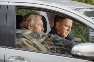 Na Wspólnej odc. 4036. Wojtek (Wojciech Błach), Juliusz (Daniel Olbrychski)