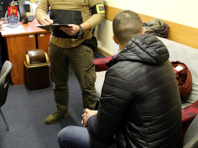 Mafia "wnuczków" rozbita. Wielka akcja policji, 5 zatrzymanych za oszustwa i narkotyki