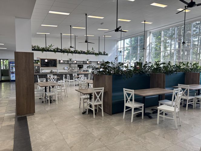Restauracja WARS przy ul. Chłopickiego w Warszawie 