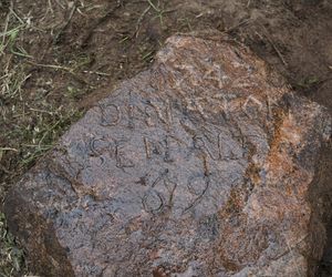 Dbają o cmentarz mennonicki sprzed potopu szwedzkiego  w kujawsko-pomorskiej wsi, która istnieje tylko z nazwy