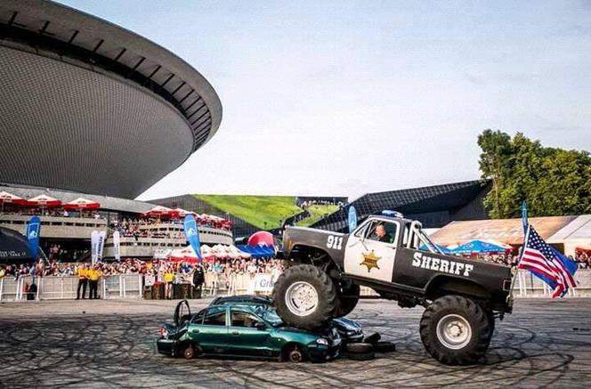 Widowiskowe Monster Truck w Grudziądzu! Zobacz kaskaderskie show na stadionie żużlowym