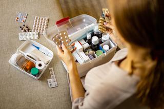 Jak przechowywać leki i kiedy koniecznie musisz je wyrzucić?