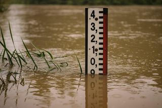 Alarm w kilku regionach Polski! Czy grozi nam powódź? Gdzie sytuacja jest najgorsza?