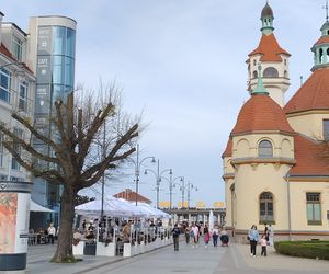 Wielkanoc w Sopocie. Tłumy turystów przyjechały, by spędzić święta nad morzem 