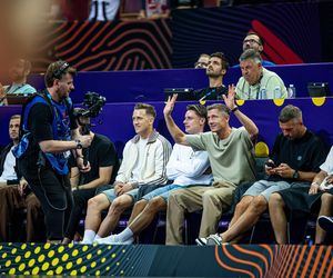 Robert Lewandowski rzucał do kosza podczas Polska - Francja