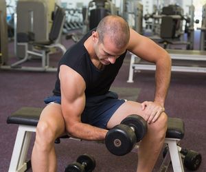 Czy intensywny trening może spowodować wypadanie włosów?