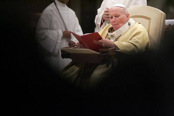 Rocznica zamachu na Jana Pawła II! Mało znane fakty i teorie