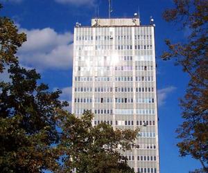 Dawny wieżowiec TVP zmienił się w apartamentowiec Sky Garden